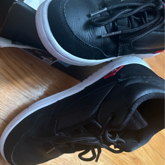 🔥 JORDANS FADEAWAY KICKS - Picture 6 of 7